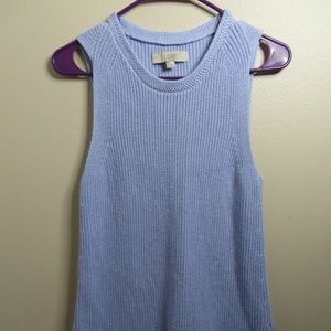 Stylish knitted classy purple top.